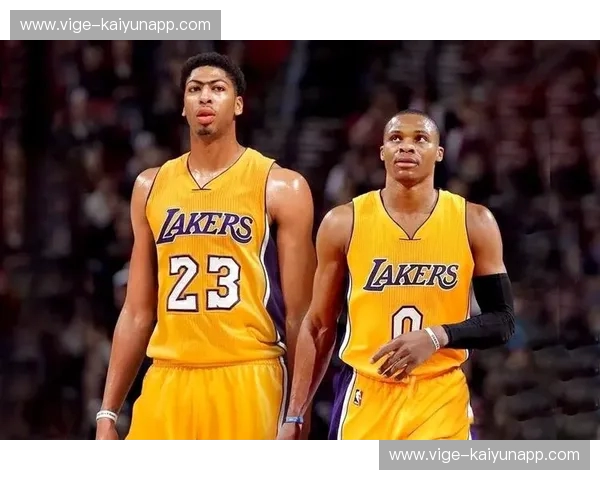 巅峰博弈与意志的绞杀：深度解析湖人vs火箭全场录像中的战术美学与豪门尊严